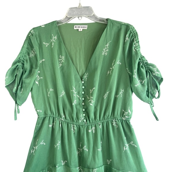 NEON ROSE Printed Tiered Lined Midi Dress Green Floral Size Large - Picture 3 of 10